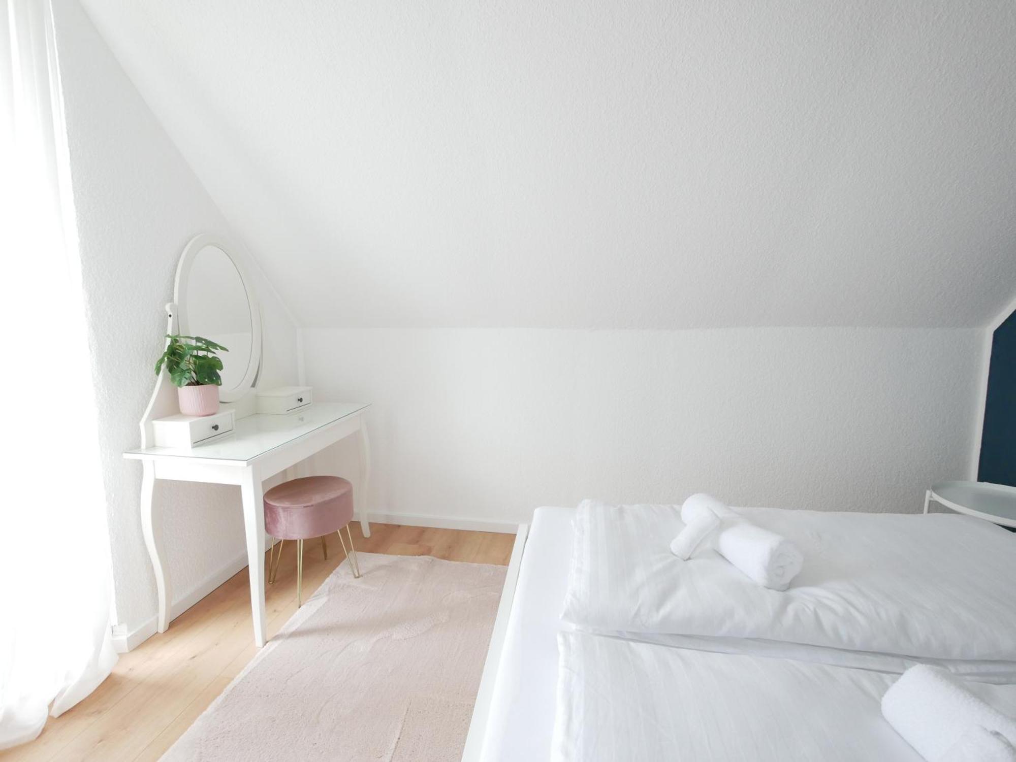 110 M2, Dachterrasse, Kueche, Zentral, Ruhige Lage Apartment Paderborn Bagian luar foto